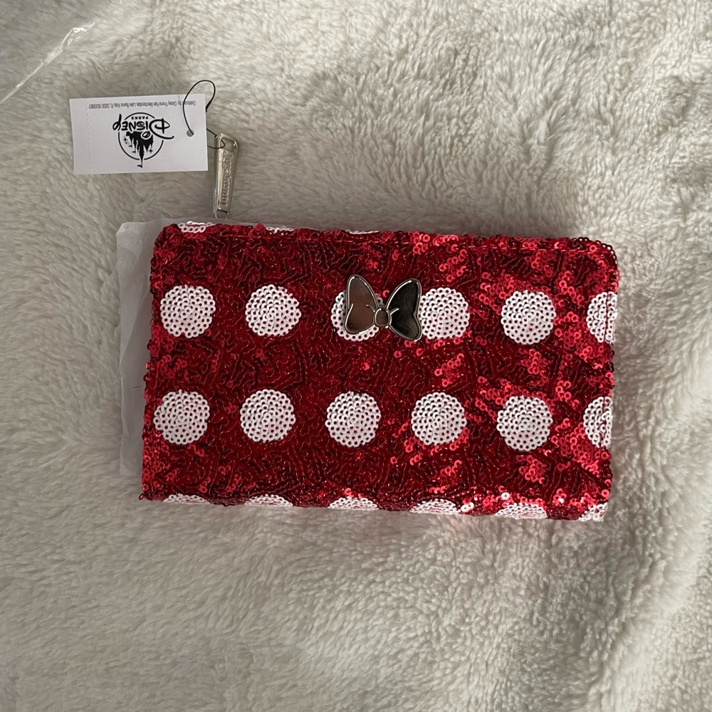 Disney wallet